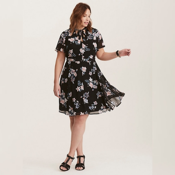 skater dress size 22